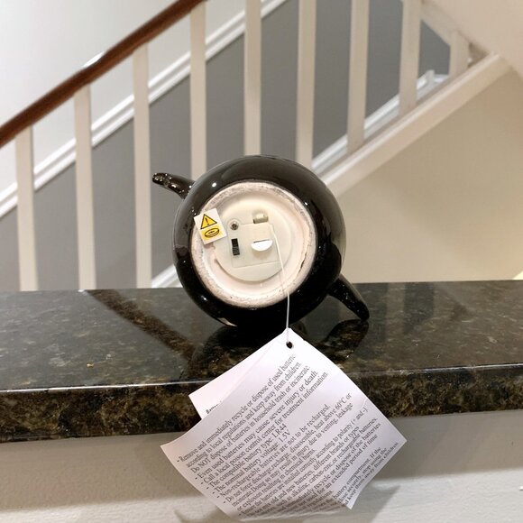 Target Bullseye Playground Light Up Ceramic Bat Figurine Halloween 2024 NEW - Picture 3 of 3